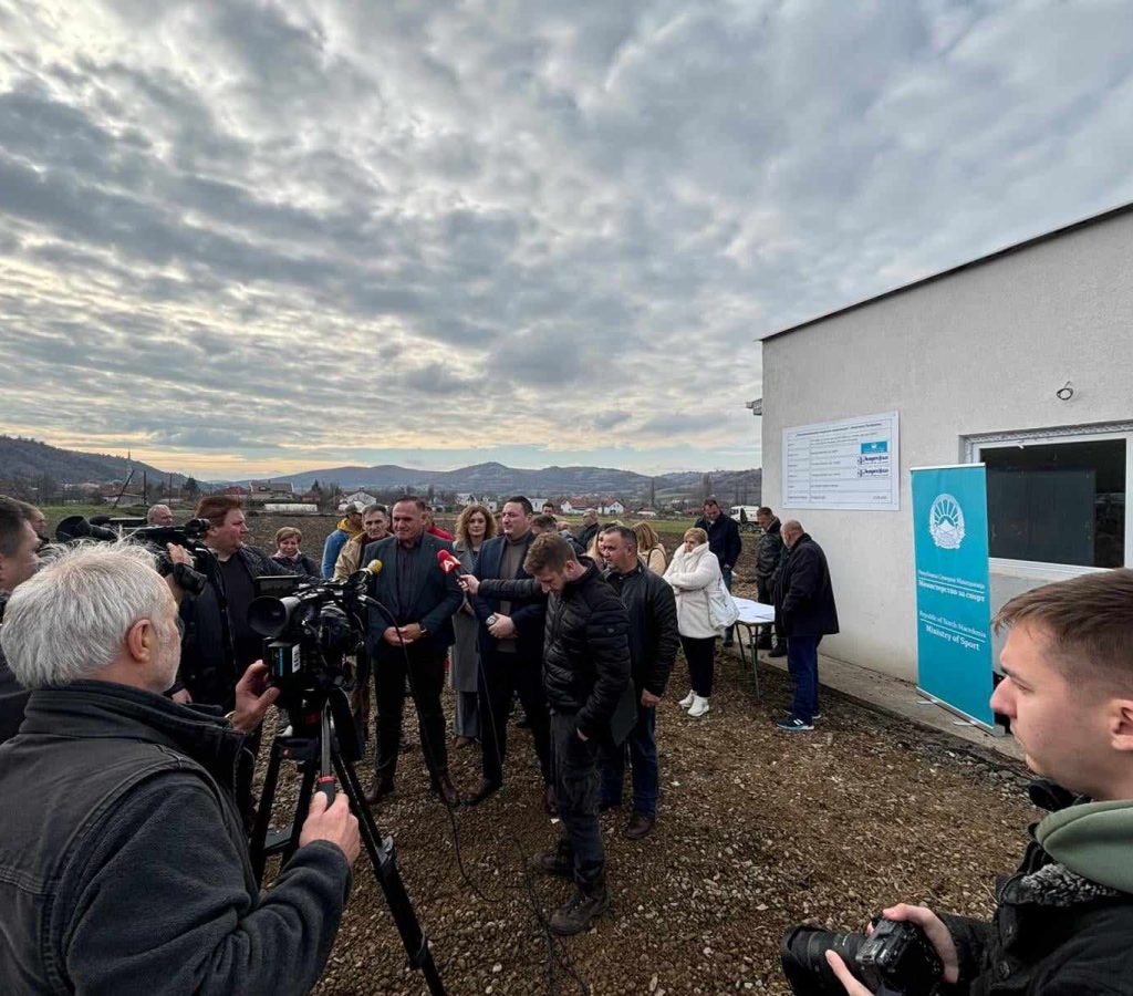 petrovec kje dobie sovremeno multifunkcionalno igraliste ministerot ristovski go oznaci startot na noviot proekt image rrsv