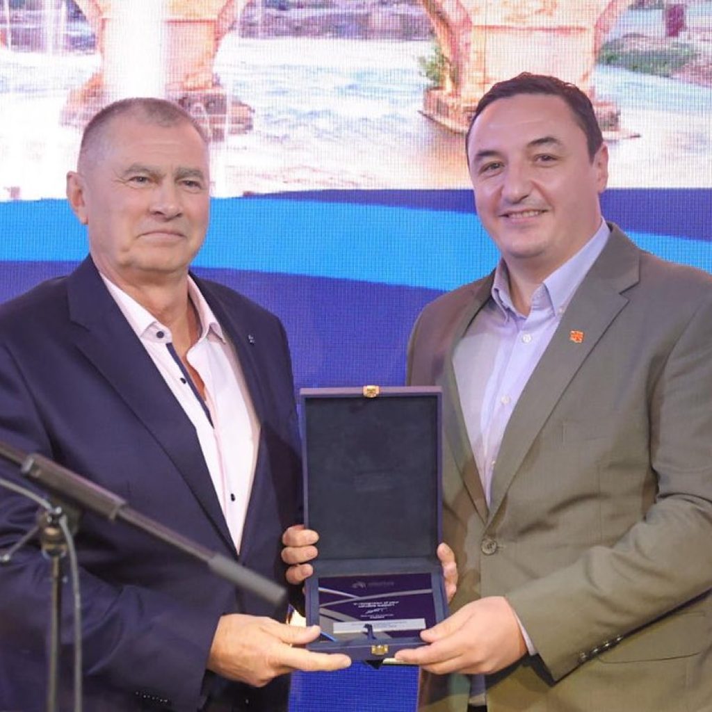 posvetenost na sportot ministerot borko ristovski dobi priznanie od evropskata atletska asocijacija image amsv